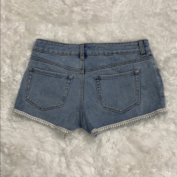 Bullhead Denim Jean Shorts Size 7 Great Distressed - Picture 4 of 5